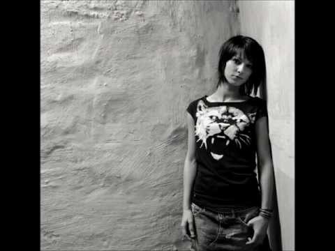 Christina Stürmer - Ich lebe (Lyrics) HQ