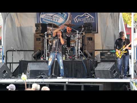 The Great Escape - Journey Tribute Band - Lovin', Touchin', Squeezin' (HD) (Wachusett Mt. 9-12-10)