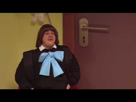 I Soliti Idioti - Mamma esco