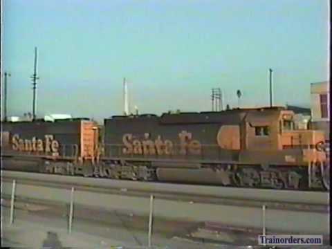 Classic Railroad Series 624 - Santa Fe action in San Bernardino December 26, 1991