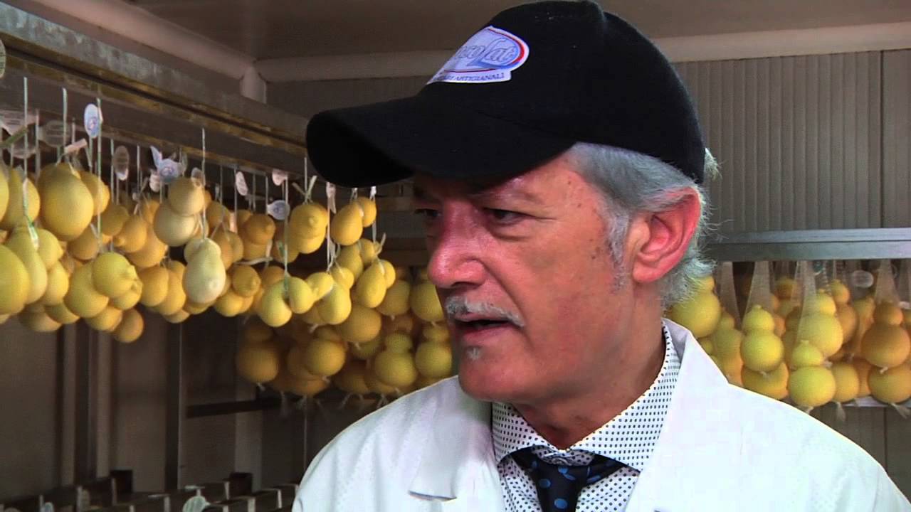 Watch Now Mozzarella, burrata e stracciatella senza lattosio Mozzarella, burrata e stracciatella senza lattosio