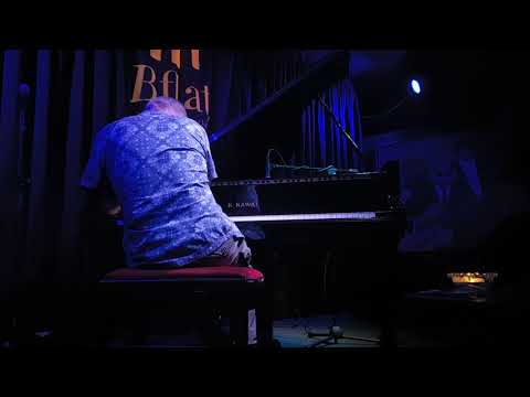 Alessandro Di Liberto (Jazz) - Piano solo - How deep is the ocean / Georgia on my mind