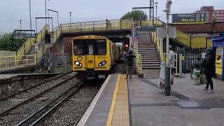 507001/003 on the final run for the class running the wirral Swan song tour at Ellesmere port