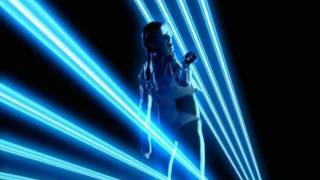 Holly Valance - Kiss Kiss [720P]