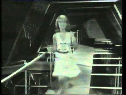 Lulu - I Saw Him Standing There (Lulu's Back In Town, 1967)