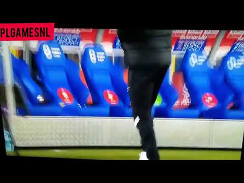 Robert Lewandowski dancing to Borussia Dortmund Song