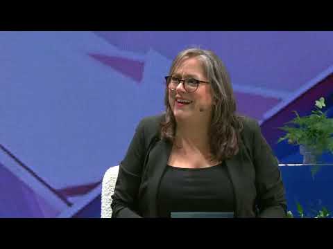 How IoT and AI Will Transform Agriculture | TELE2 Talks 2023 – Interview with Erich Hugo