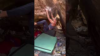 Video thumbnail de Lost in Thought, V7. Red Rocks