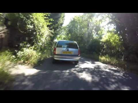 R710 RHL - Close pass on cyclist