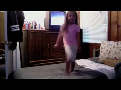 Angelina Dancing to Usher Song