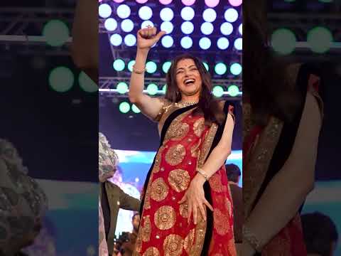 ✨Navratri 2025 with Bhagyashree | 9 Days,1 Celebration✨#navratri #garba #durgapuja #bhagyashree#2025