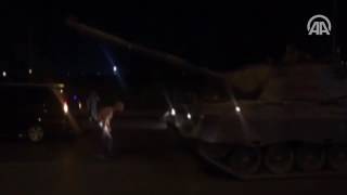 Metin Doğan'ın tankın önüne yatma anı