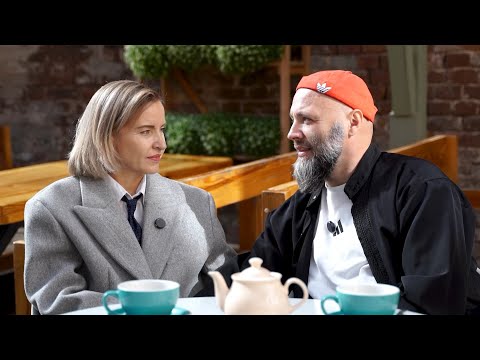 "Моя большая семья": о том, как служебный роман барнаульцев перерос в многодетную семью