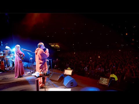 Um a Um - Tribalistas Ao Vivo