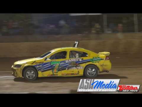 Modified Sedans: Todd Doyle and Aidan Raymont Crash - Carina Speedway