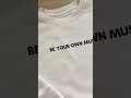 BUZO CROP ESTAMPADO MNM BE YOUR OWN MUSE