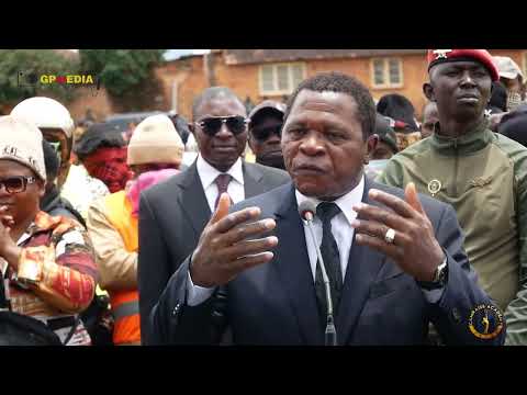 PAUL ATANGA NJI DISTRIBUTES PRESIDENTIAL GIFT IN BAMENDA 