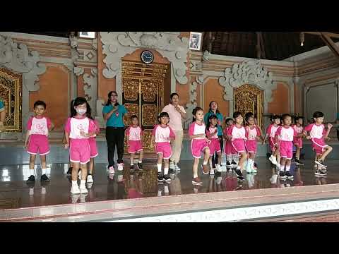 Senam Bersama Paud Kumara Shanti. Memeriahkan acara pasar murah Pemkot Denpasar.