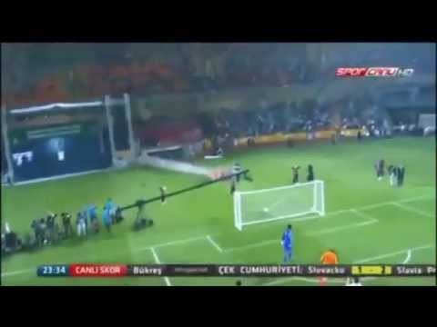 Ердоган с хеттрик в благотворителен мач