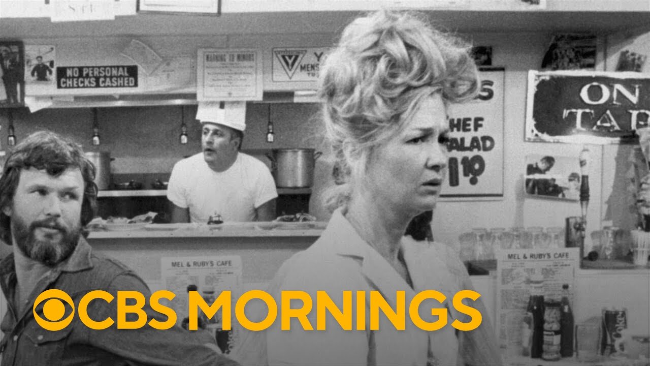 Actress Diane Ladd dies at 89