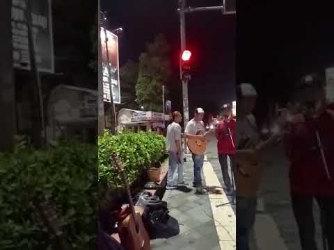 pengamen jogja Mahluk Tuhan paling seksi mulan jamilah cover wahyu mletre