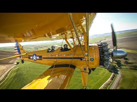Flying a 1942 Boeing Stearman with the man who flies our Veterans for free