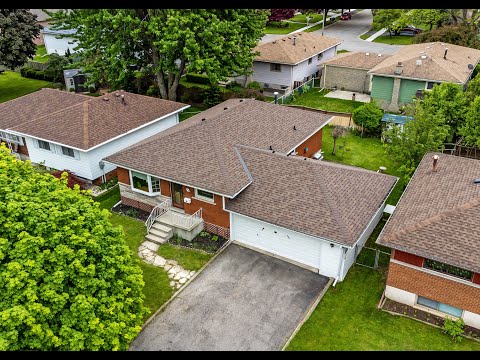 29 Acorn Lane,  Brantford, Ontario N3R 3P3