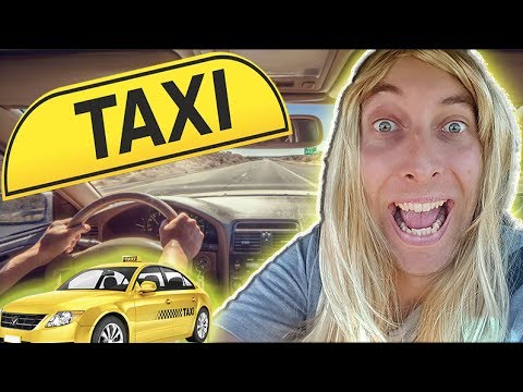 Karina bei der Arbeit - Taxifahrerin!