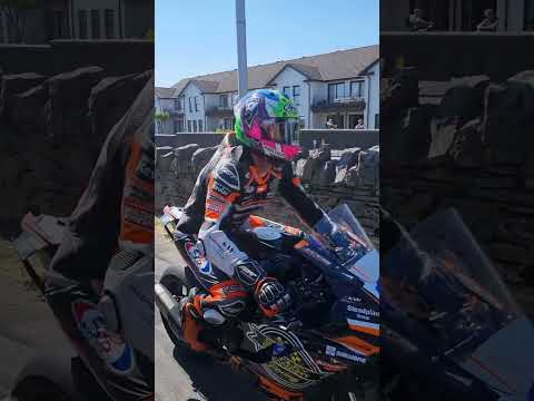 Isle of man tt 2023 Michael Dunlop 1st place. Monster Energy Super Sport race 1 600cc