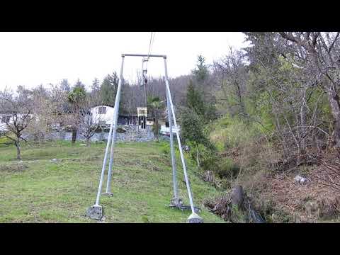 Private Luftseilbahn Verdasio Bergfahrt Hersteller Lasso - private cable car Switzerland