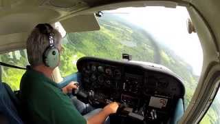 preview picture of video 'Flight over the Grand Canyon of PA in Cessna 172P'