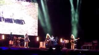 HAIM - Honey &amp; I - (Corona Capital 12-10-14)