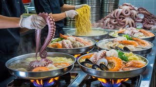 Download lagu Korea’s INSANE Seafood Bomb Noodles!! Top Street Food You Must Try 🍜🔥 mp3