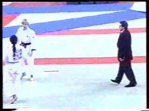 JUDO PARIGI 96 FIN KG 96 BELTRAN CUB BELL GBR