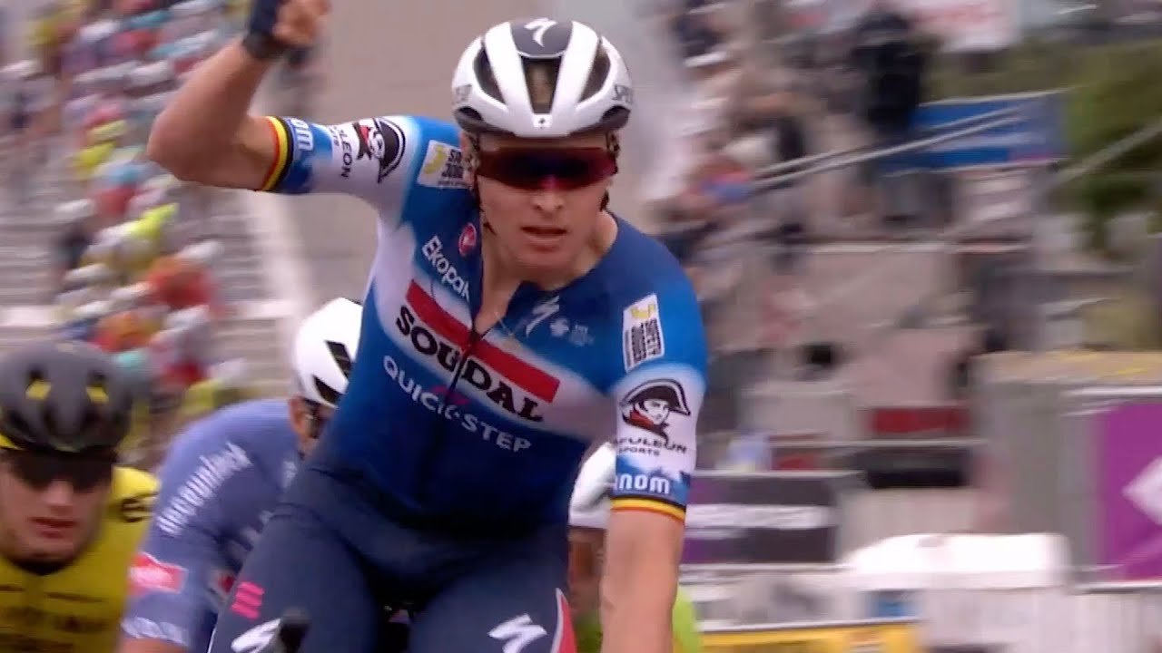 Baloise Belgium Tour: Tim Merlier wins bunch sprint ahead of Jasper Philipsen in Knokke-Heist