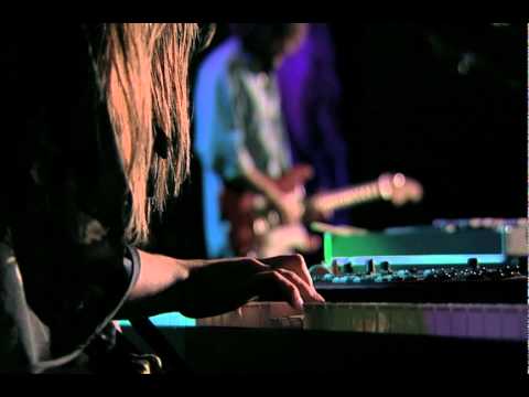 Angus and Julia Stone - Hold On [Live at the 2010 ARIA Awards]