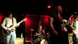 Andrea Gillis Band - Hand On The Plow - Live @ Lizard Lounge