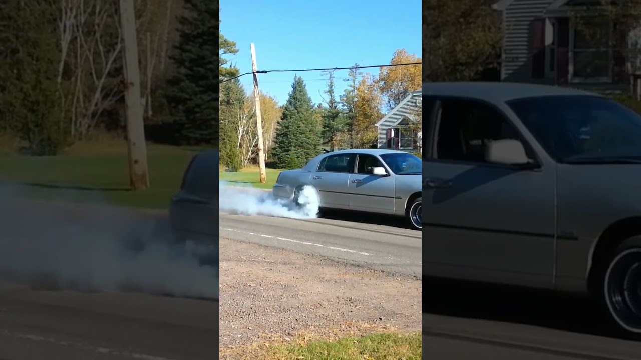 Lincoln TownCar burnout!