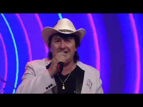 Musical Bohemios - Puño de piedras - Gitana - Si la casa se cae #garupa #mnes