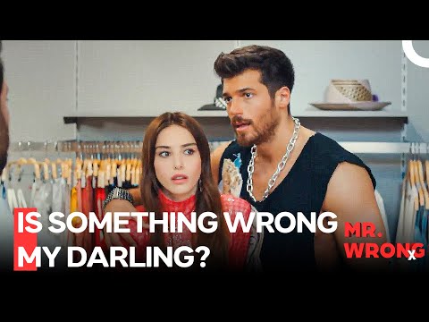 Ozgur Saved Ezgi from a Difficult Situation - Mr. Wrong