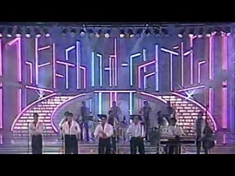 DAME UN POCO MAS / ADOLESCENTES