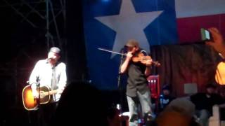 Randy Rogers - They Call It The Hill Country