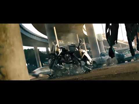 Bumblebee v Barricade chase Transformers 1 (2007)