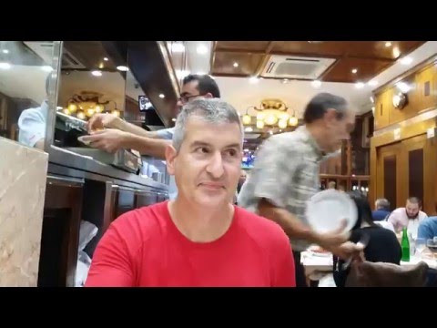 Pt 1 - Legendary waiter Acacio in action at Cervejaria Ramiro, Lisbon