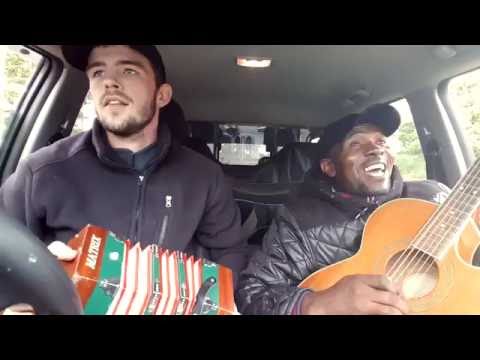 Qadasi & Maqhinga - Maskandi Bakkie Jam!