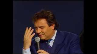 DYANGO "COMO ES POSIBLE" MÚSICA Y VOZ EN DIRECTO