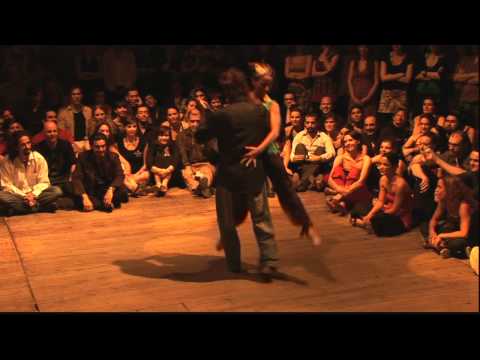 BTF 2009 - impro Pablo Inza & Cecilia Garcia @ Vaudeville Brussels Tango Festival