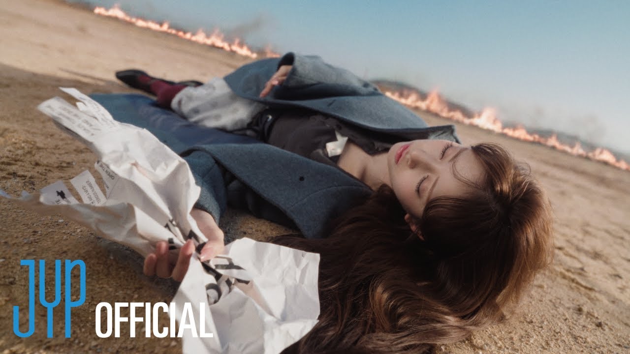 NiziU “We need U 2026” : HAVE YOU 5EEN HER?