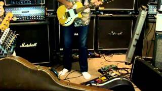 Video thumbnail for Airline Guitar  from Model 7214 Amp & Case Set demo.mpg by IplayMusic2