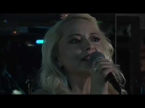 Suzanne Grzanna performing Love In The City with Alex Otey at the Grafton on Sunset, Hollywood, CA